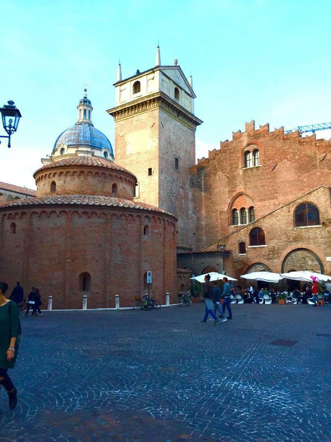 Residenza Virgiliana Suite Con Terrazza-Centro Storico Mantova Exterior photo
